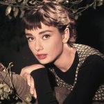 audrey-hepburn-gettyimages-517443052.jpg