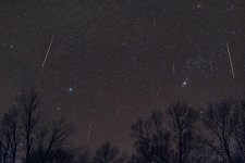 Meteors-2023-12-14-Combine28mm2S.jpg