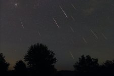 Meteors-2024-08-12-Composite3S.jpg